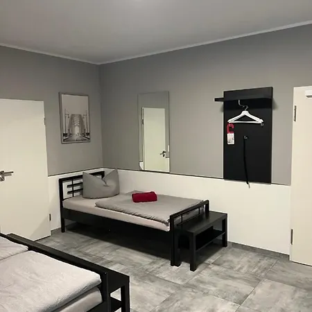 Garni Eastside Отель Магдебург