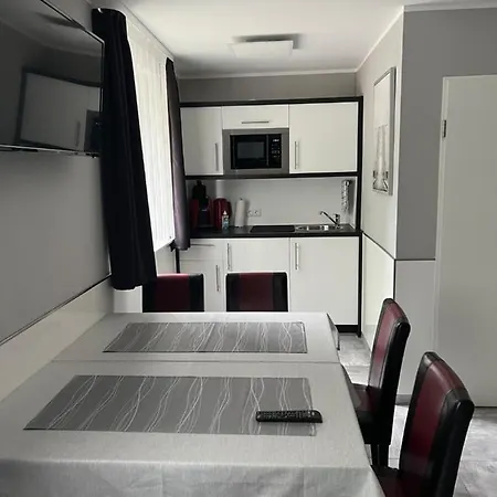 Garni Eastside