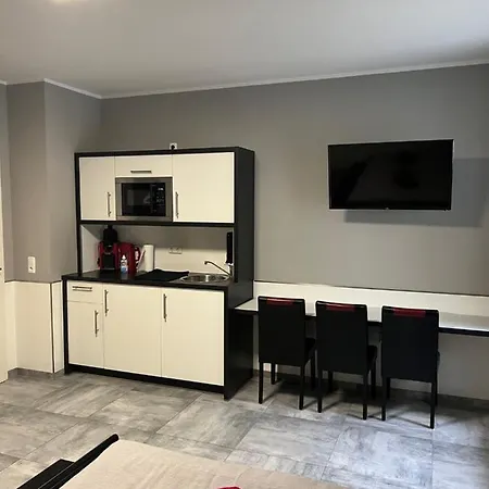 Otel Garni Eastside *