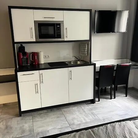 Отель Garni Eastside