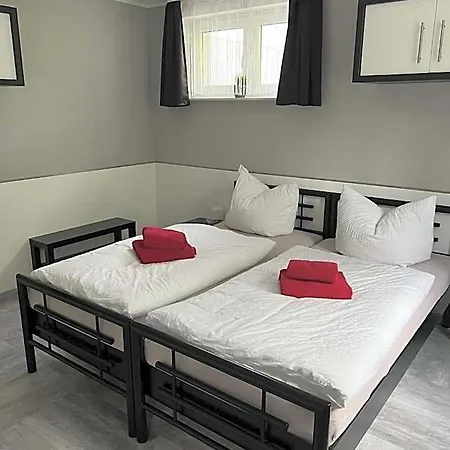Garni Eastside Hotel *