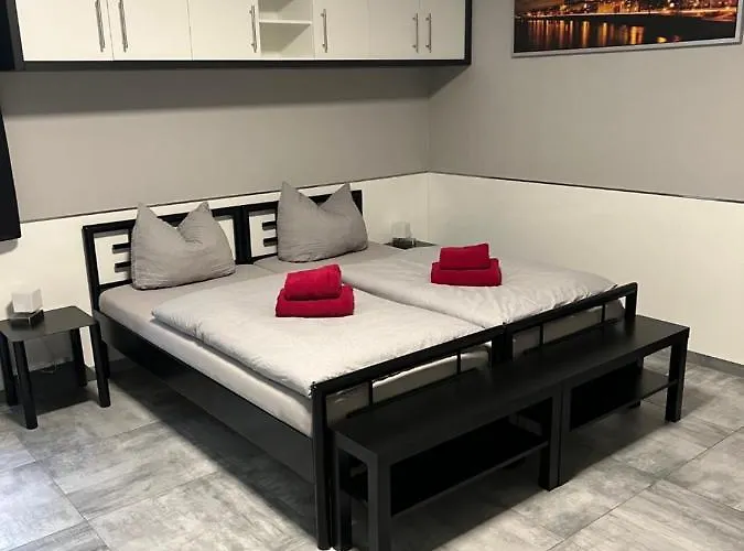 Garni Eastside Hotel *